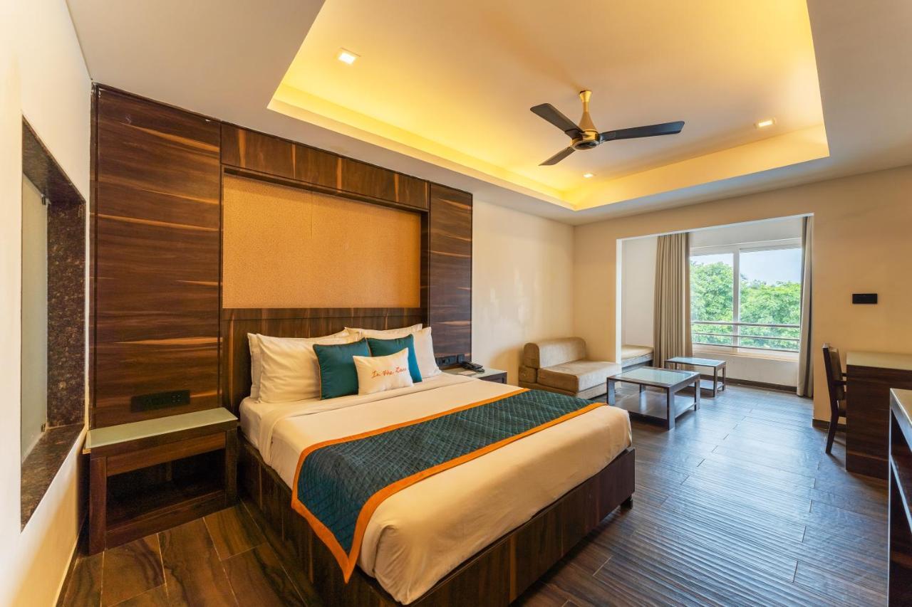 Hotel Zone Connect By The Park Parra Goa Anjuna Zewnętrze zdjęcie